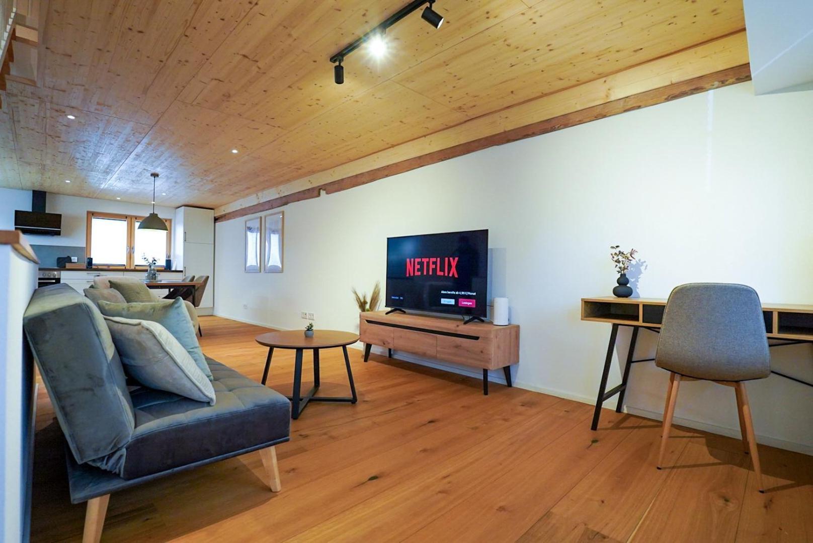 Cozer Living - Stilvolles Maisonette In